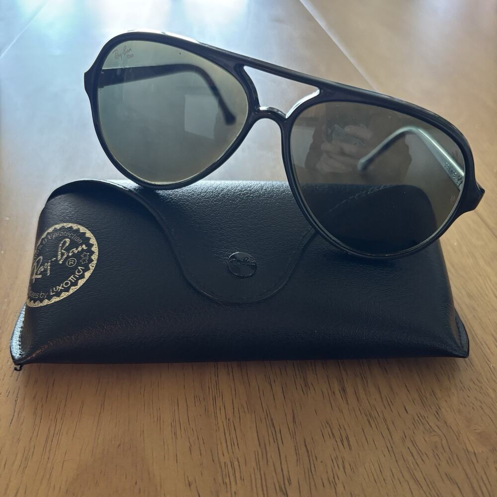 Black Vintage Bausch & Lomb Ray-Ban Cats 5000 Sunglasses